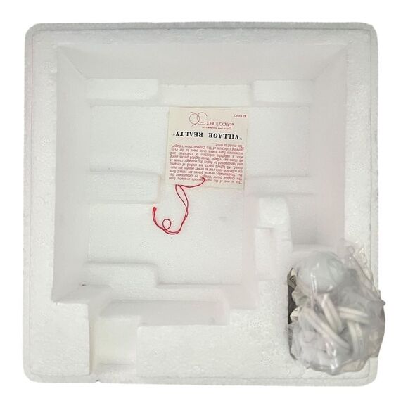 Department 56 The Original Snow Village Village Realty Ceramic #5154-3 EUC - Picture 9 of 9